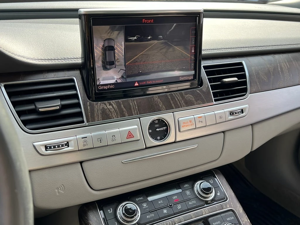 Audi A8 * 4dr Sdn 3.0T * CARFAX * ��� ������������ ������ | Mobile.bg � ����������� 9