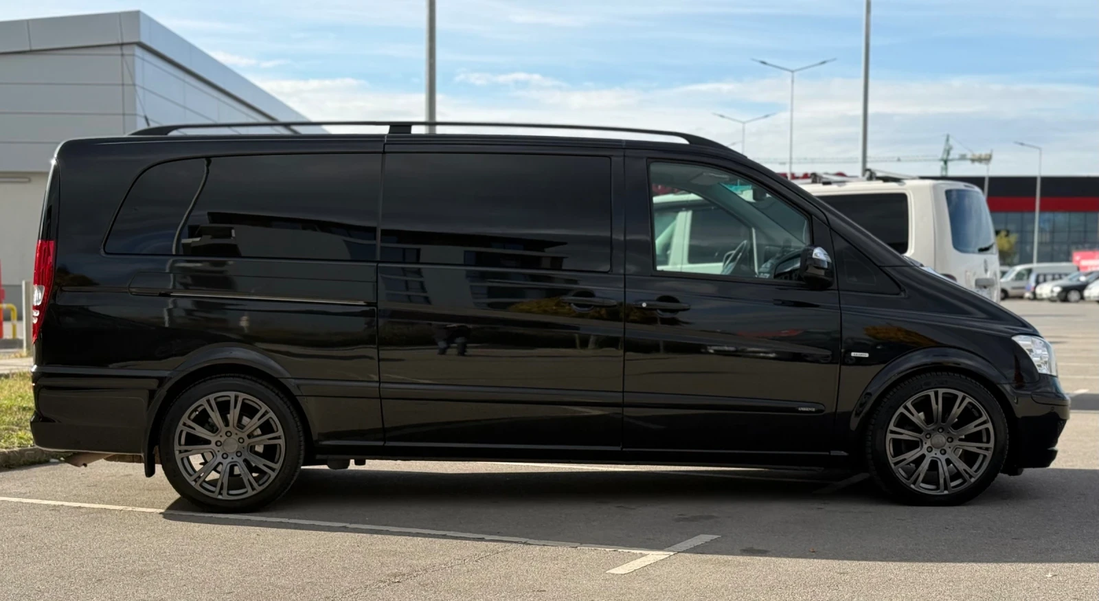 Mercedes-Benz Viano 3.5 258 к.с. BRABUS Extralang - изображение 4