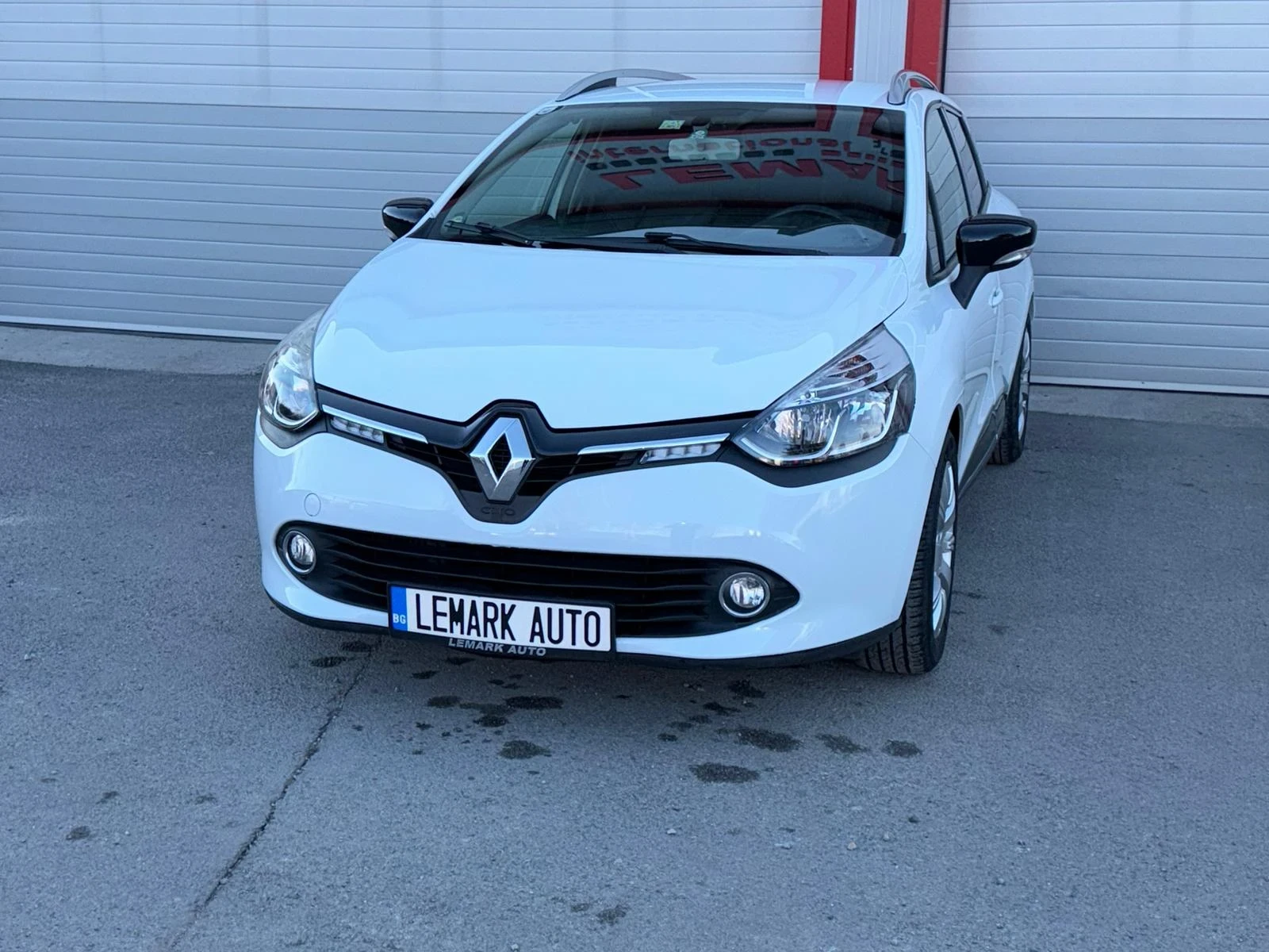 Renault Clio 0.9TDCE NAVI KLIMATIK START STOP EVRO 6B ЛИЗИНГ!!! - изображение 2