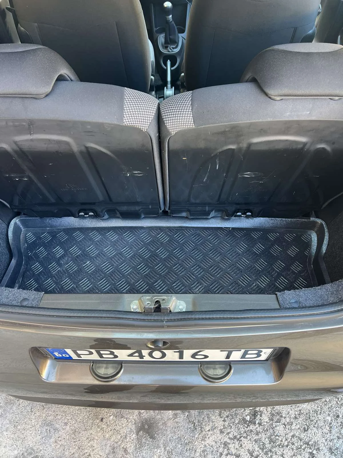 Toyota Aygo 1.0 I, снимка 9 - Автомобили и джипове - 53794643