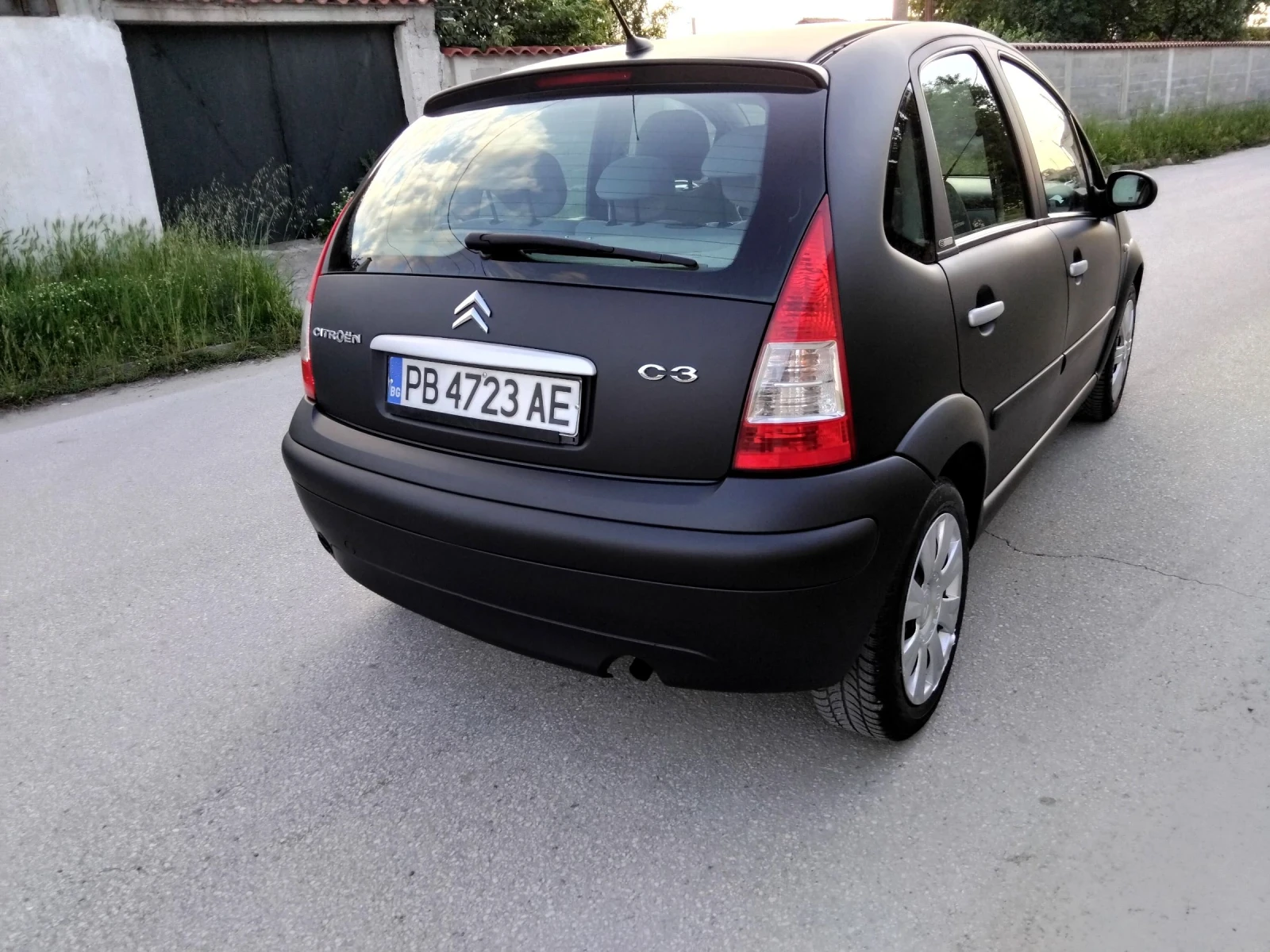 Citroen C3 1.4i.75k + КЛИМА + ГАЗОВ ИНЖЕКЦИОН. 2007г , снимка 4 - Автомобили и джипове - 54664479