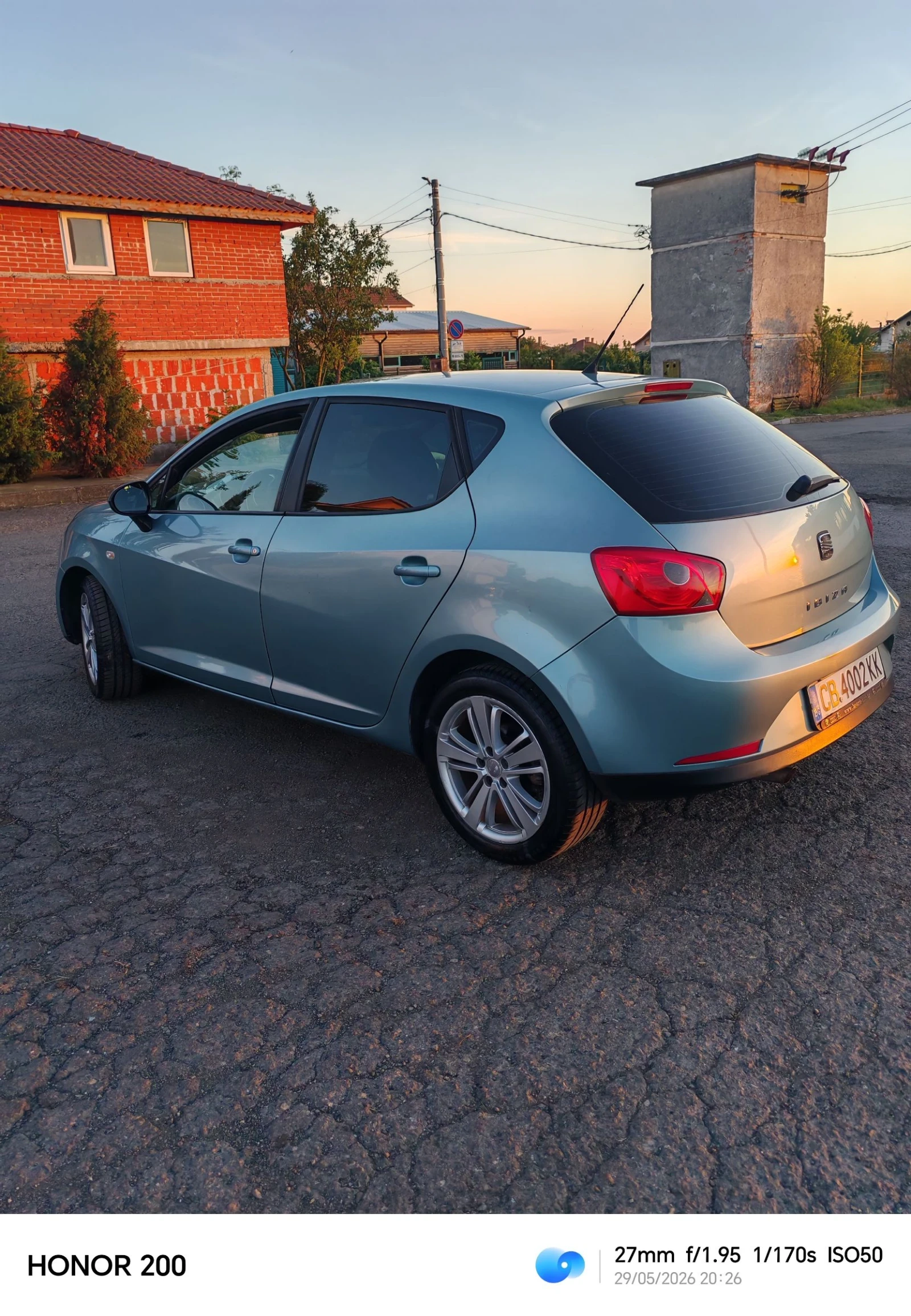 Seat Ibiza 1.6I-105PH АВТОМАТ /ГАЗ , снимка 4 - Автомобили и джипове - 54717865