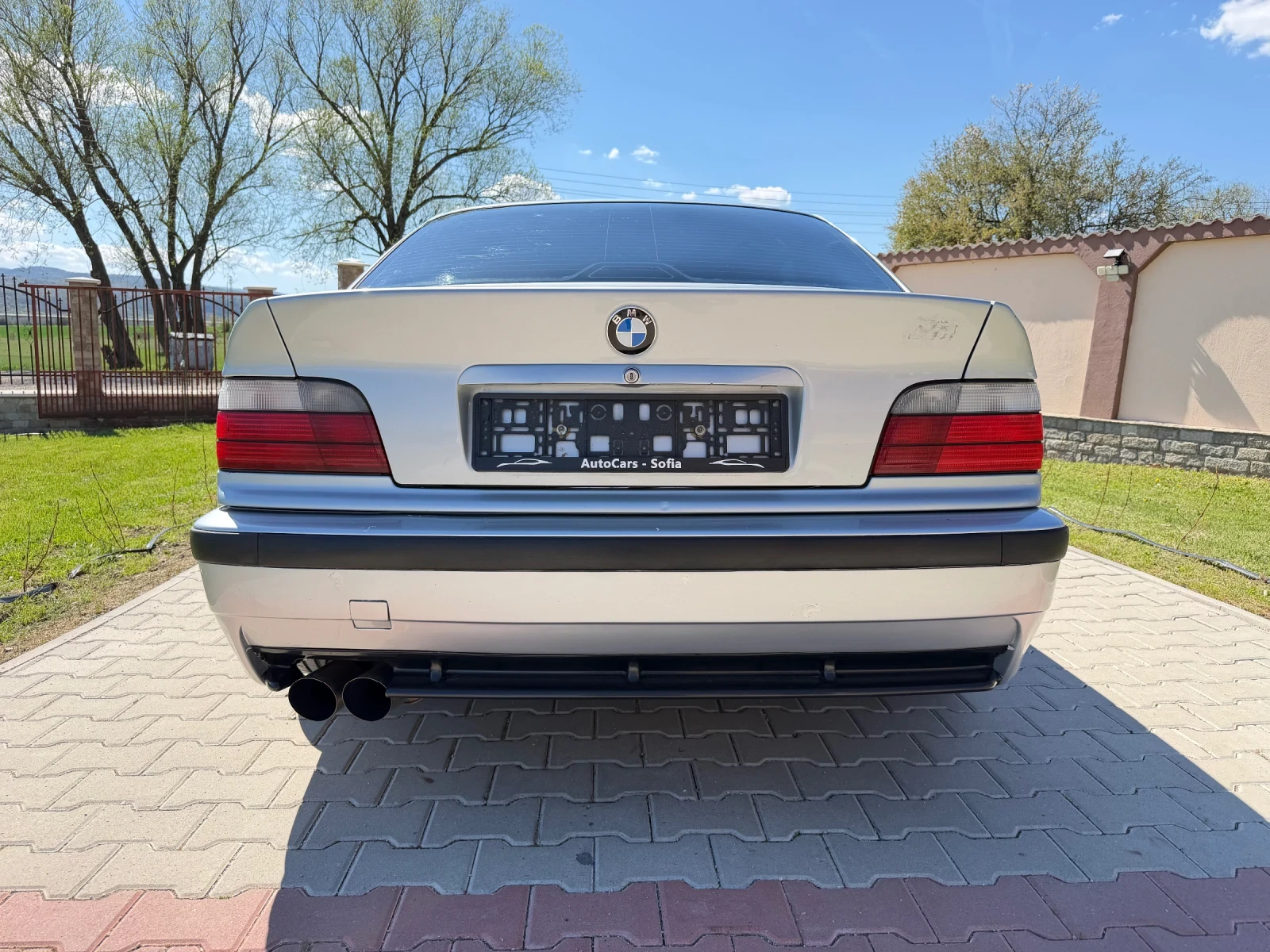 BMW 318 1.8 is, снимка 6 - Автомобили и джипове - 55345056