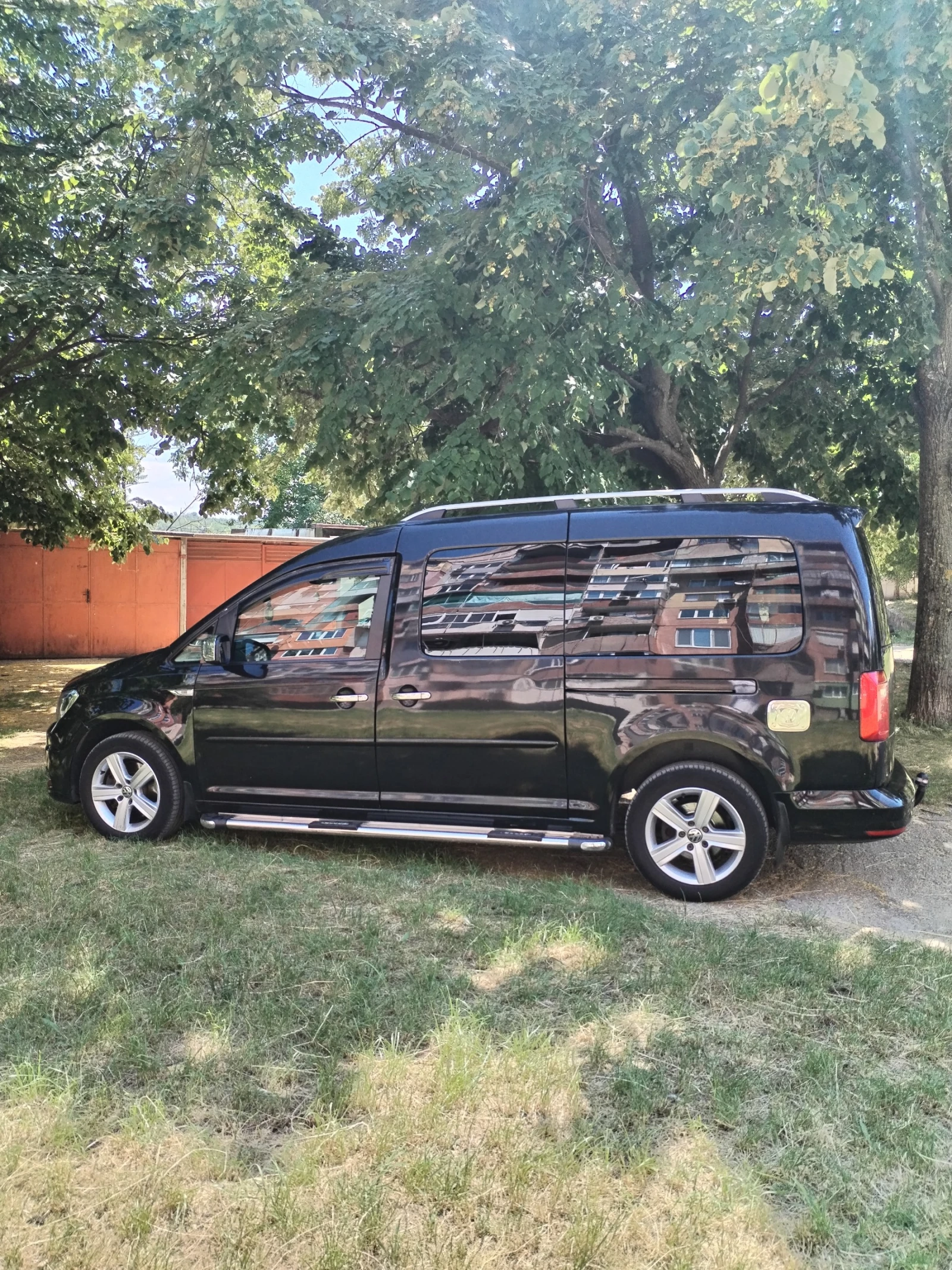 VW Caddy 2.0 TDI MAXI, снимка 4 - Автомобили и джипове - 55059658