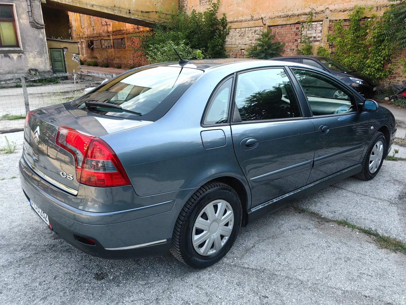 Citroen C5 1.8 бензин 125 кс, Facelift модел, Отличен , снимка 4 - Автомобили и джипове - 55195919