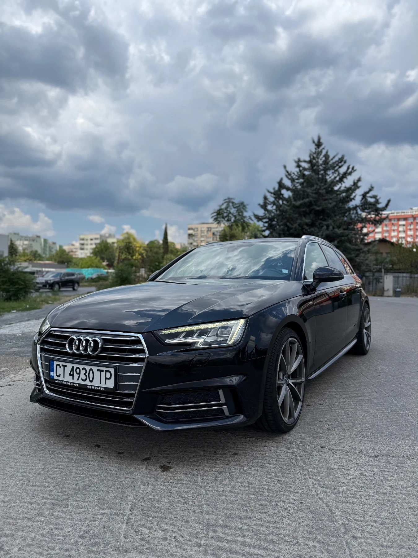 Audi A4 2.0TDI 2xSline