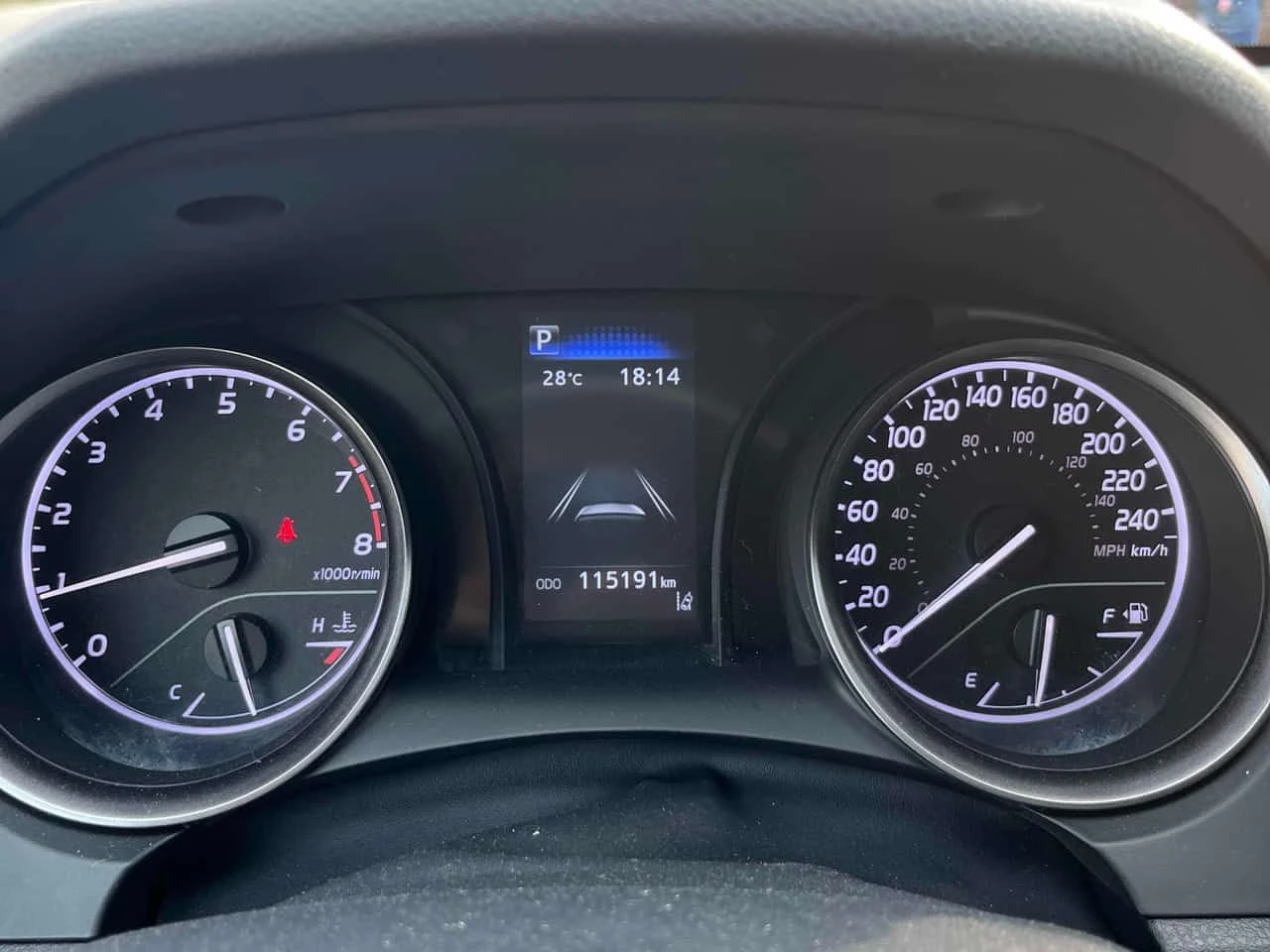 Toyota Camry * SE * CARFAX * ОПЦИЯ ЗА ФИНАНСИРАНЕ, снимка 8 - Автомобили и джипове - 55547377