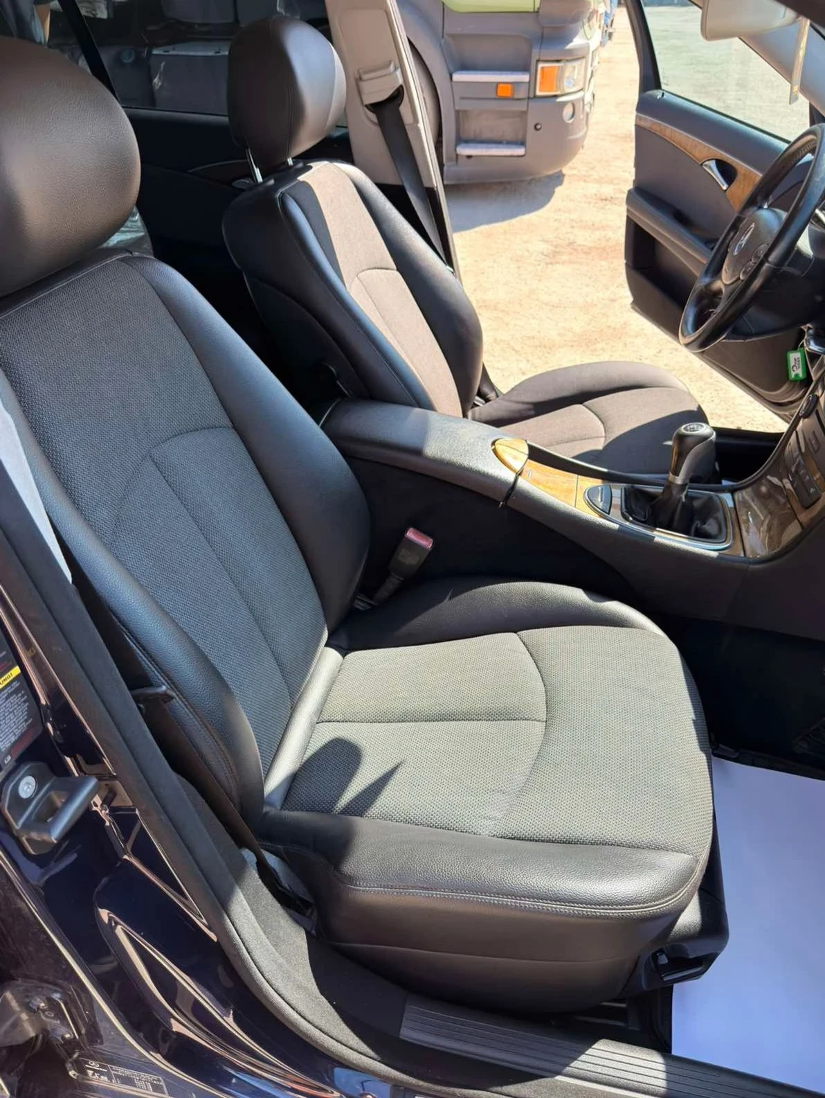 Mercedes-Benz E 220 Cdi Evo Avantgarde , снимка 8 - Автомобили и джипове - 56466176