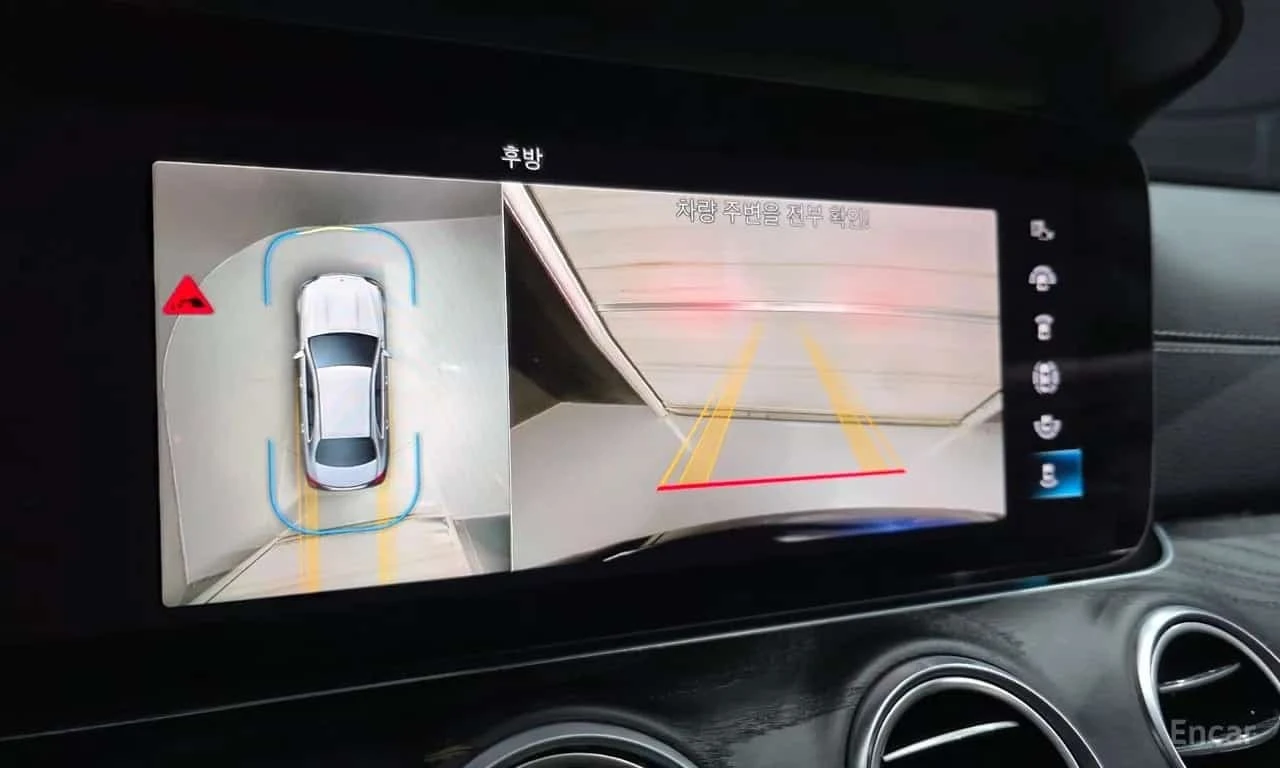 Mercedes-Benz E 220 * E220d 4MATIC AMG Line * 360 ������ * HUD *  | Mobile.bg � ����������� 15