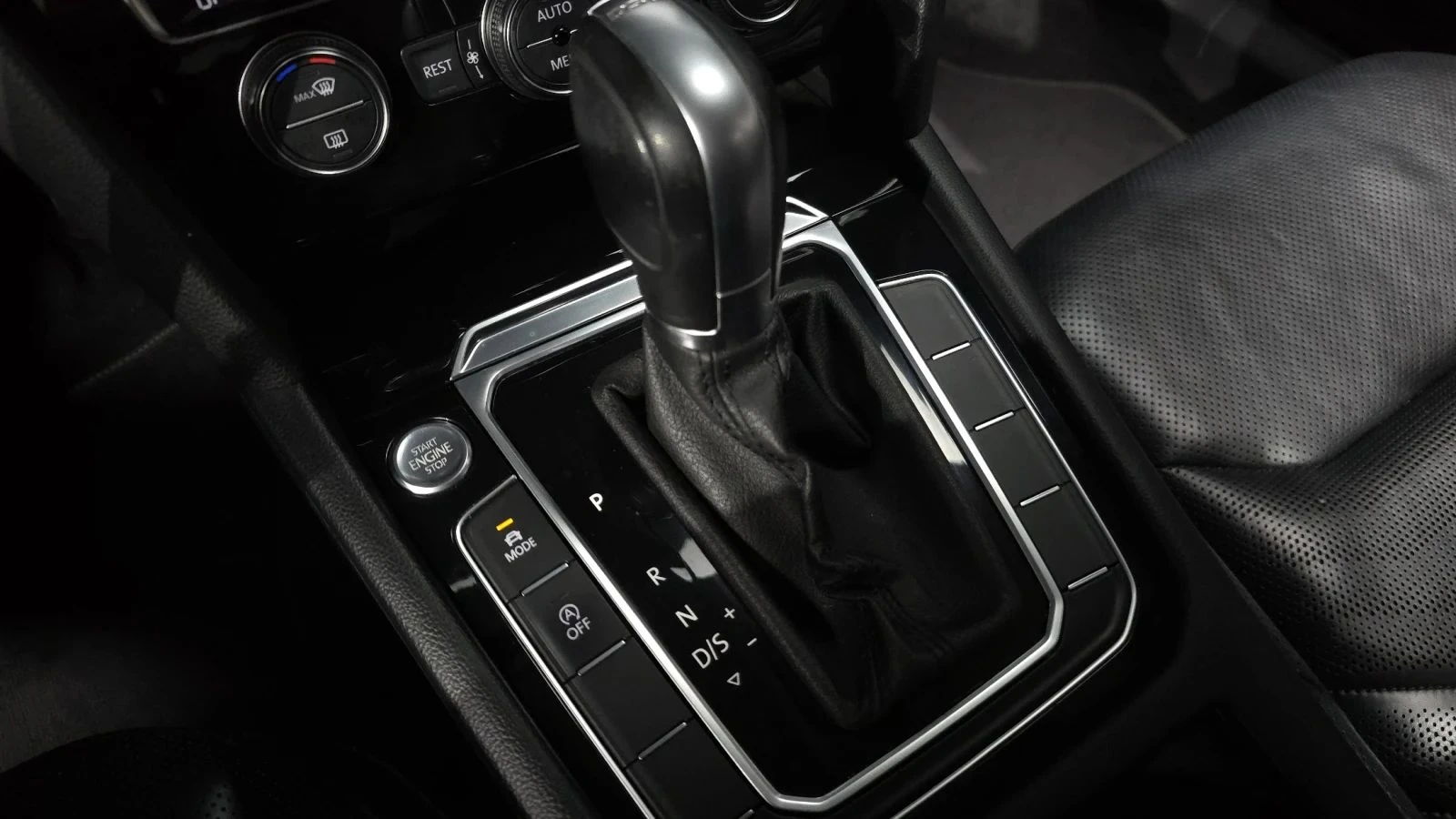 VW Arteon, снимка 9 - Автомобили и джипове - 56689306