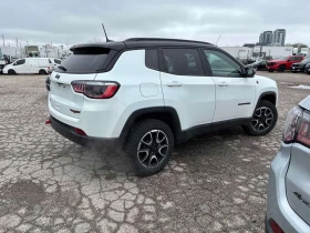 Jeep Compass * Trailhawk * ПОДГРЕВИ * КАМЕРА * PANO * NAVI, снимка 3
