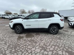 Jeep Compass * Trailhawk * ПОДГРЕВИ * КАМЕРА * PANO * NAVI, снимка 2