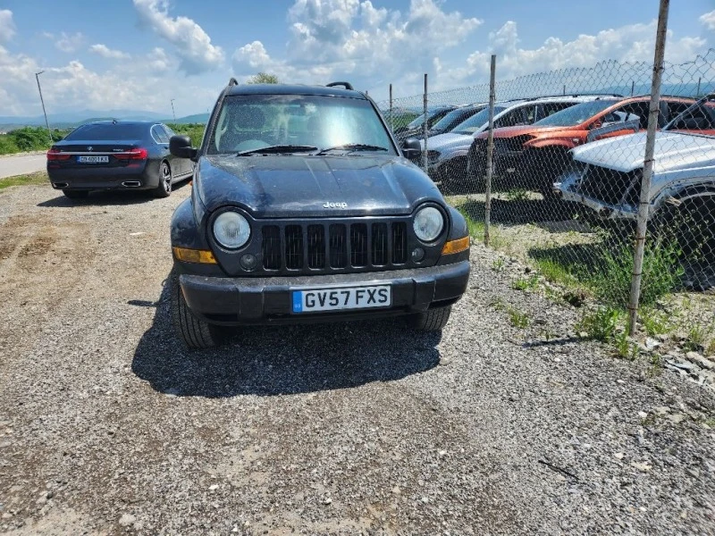 Jeep Cherokee 2.8 crd, снимка 2 - Автомобили и джипове - 40799406