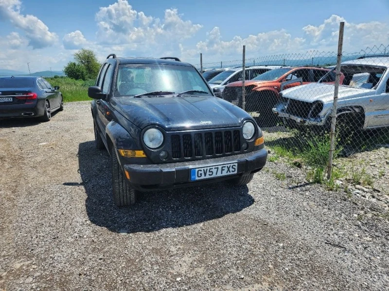 Jeep Cherokee 2.8 crd, снимка 3 - Автомобили и джипове - 40799406