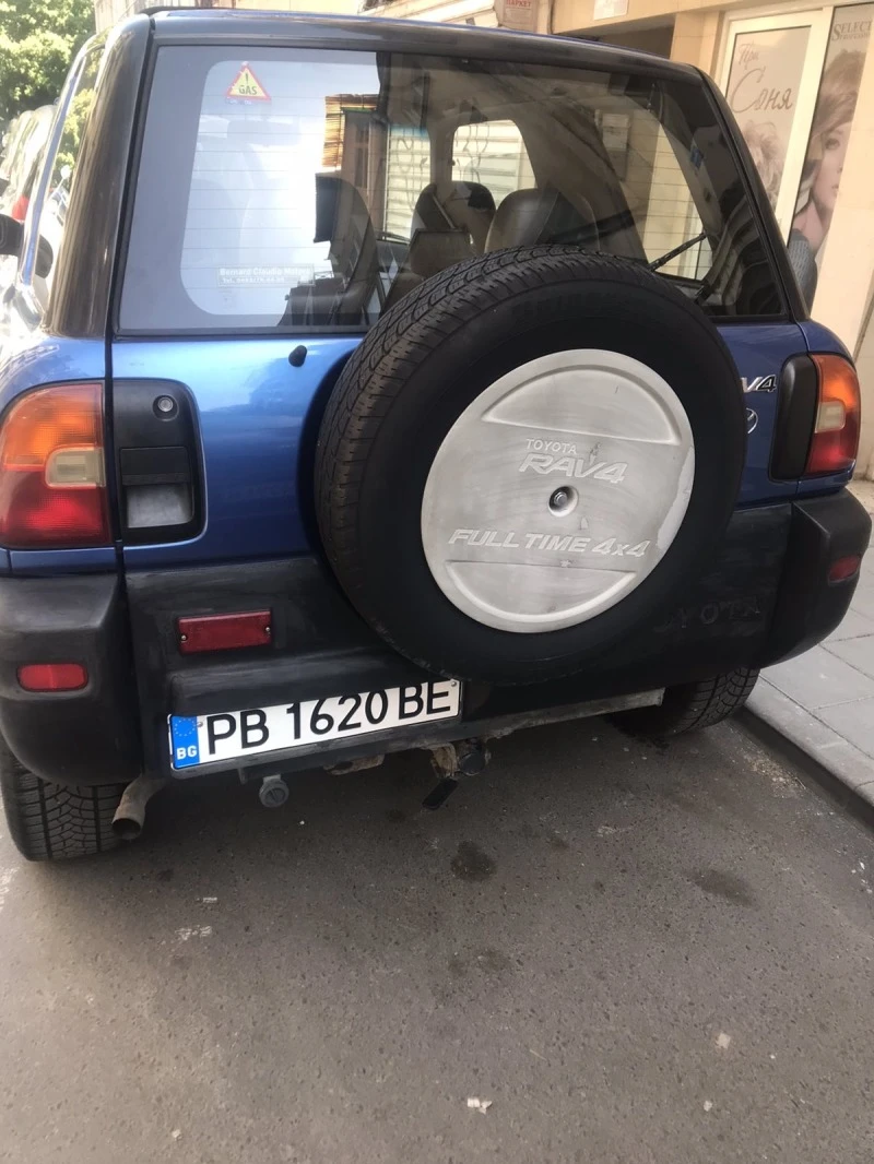 Toyota Rav4, снимка 6 - Автомобили и джипове - 47349098