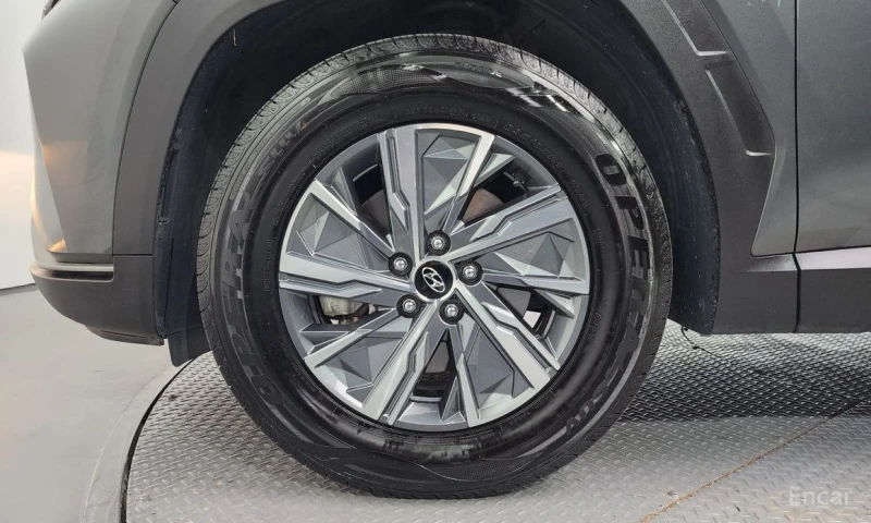 Hyundai Tucson, снимка 5 - Автомобили и джипове - 52927006