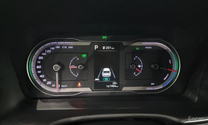 Hyundai Tucson, снимка 8 - Автомобили и джипове - 52927006