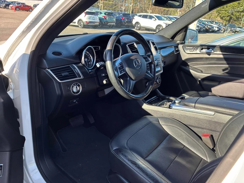 Mercedes-Benz ML 350 BLUETEC * * ЧЕРНА КОЖА * * CARFAX * * АВТО КРЕДИТ, снимка 7 - Автомобили и джипове - 53168136