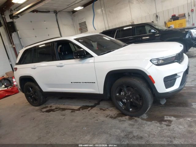Jeep Grand cherokee ALTITUDE X 4X4* КРАЙНА ЦЕНА* КОЖА* ПОДГРЕВ* ШИБИДА, снимка 12 - Автомобили и джипове - 55528639