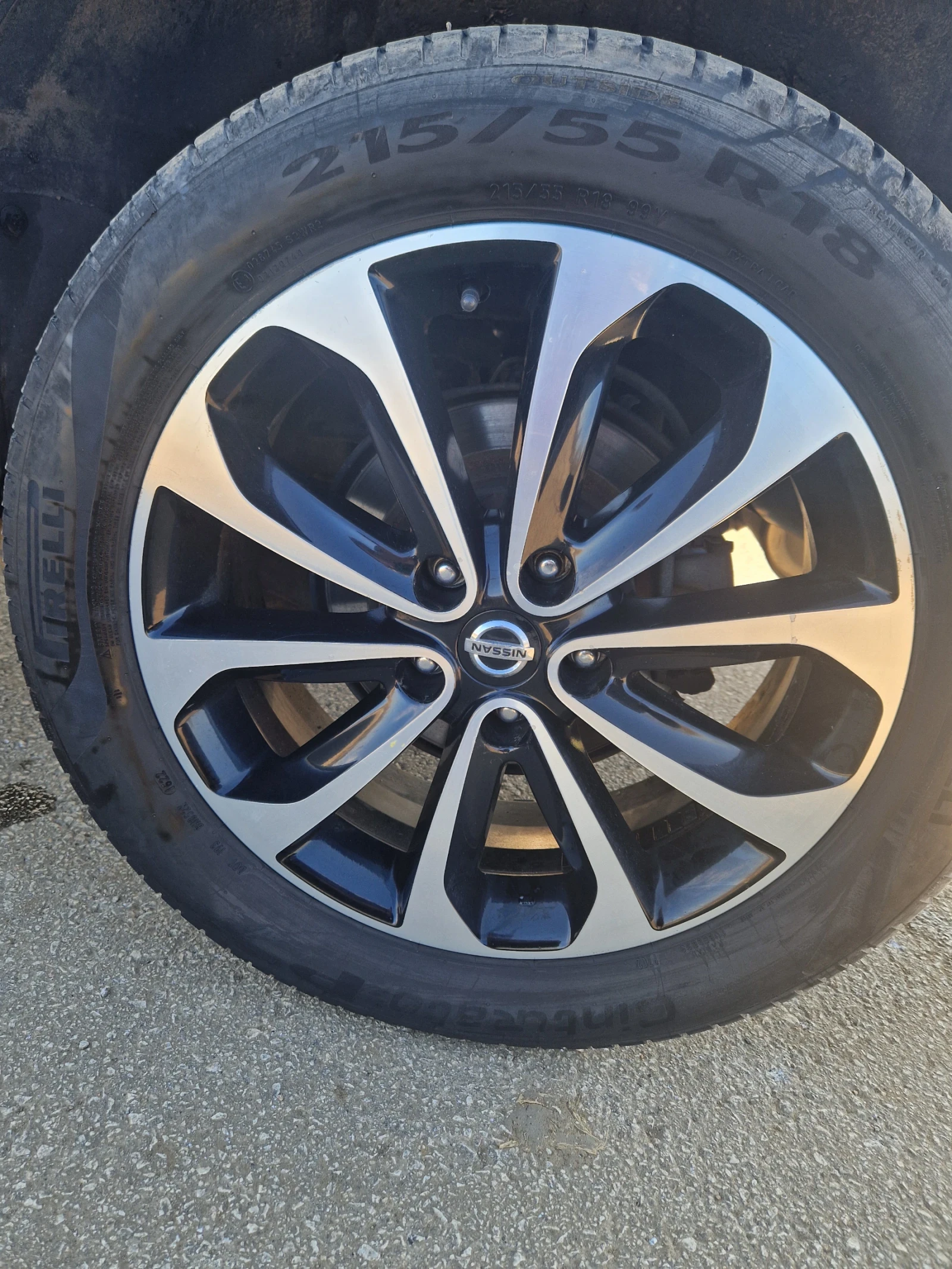 Nissan Qashqai 2.0 - изображение 8