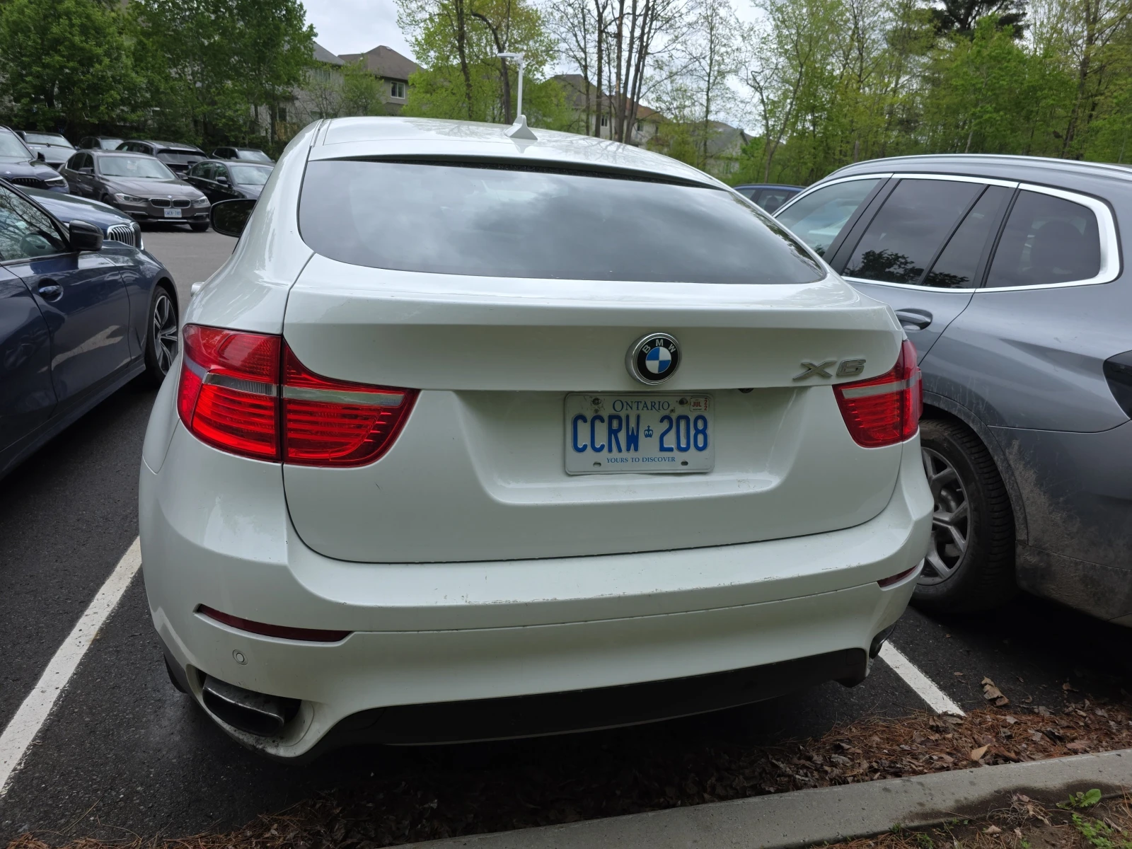 BMW X6 * 50i* CARFAX* АВТОФИНАНСИРАНЕ*  - изображение 4