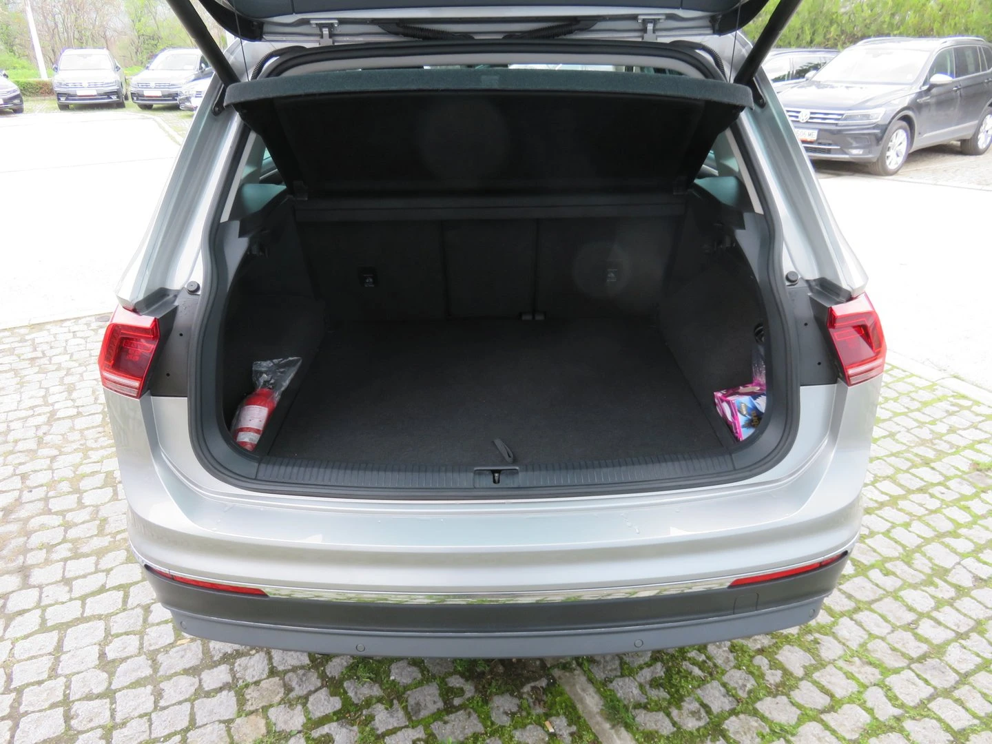 VW Tiguan 2.0 TDI SCR DSG 4MO Highline | Mobile.bg � ����������� 6