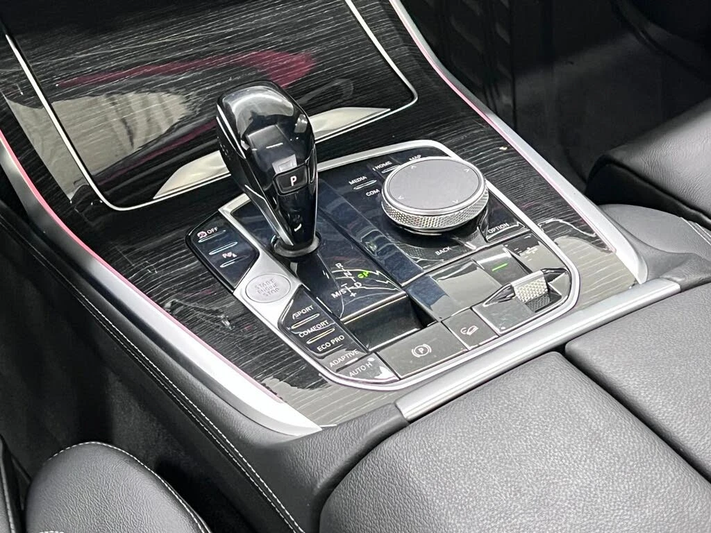 BMW X7 2021* M-PACK* HARMAN* 360* PANO* 7PASS* BLK OPTIC* | Mobile.bg � ����������� 12