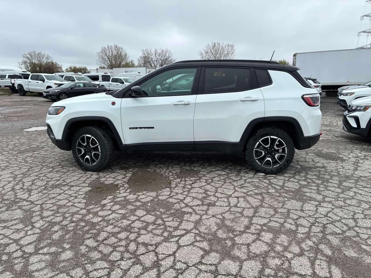 Jeep Compass * Trailhawk * ПОДГРЕВИ * КАМЕРА * PANO * NAVI, снимка 2 - Автомобили и джипове - 54457018