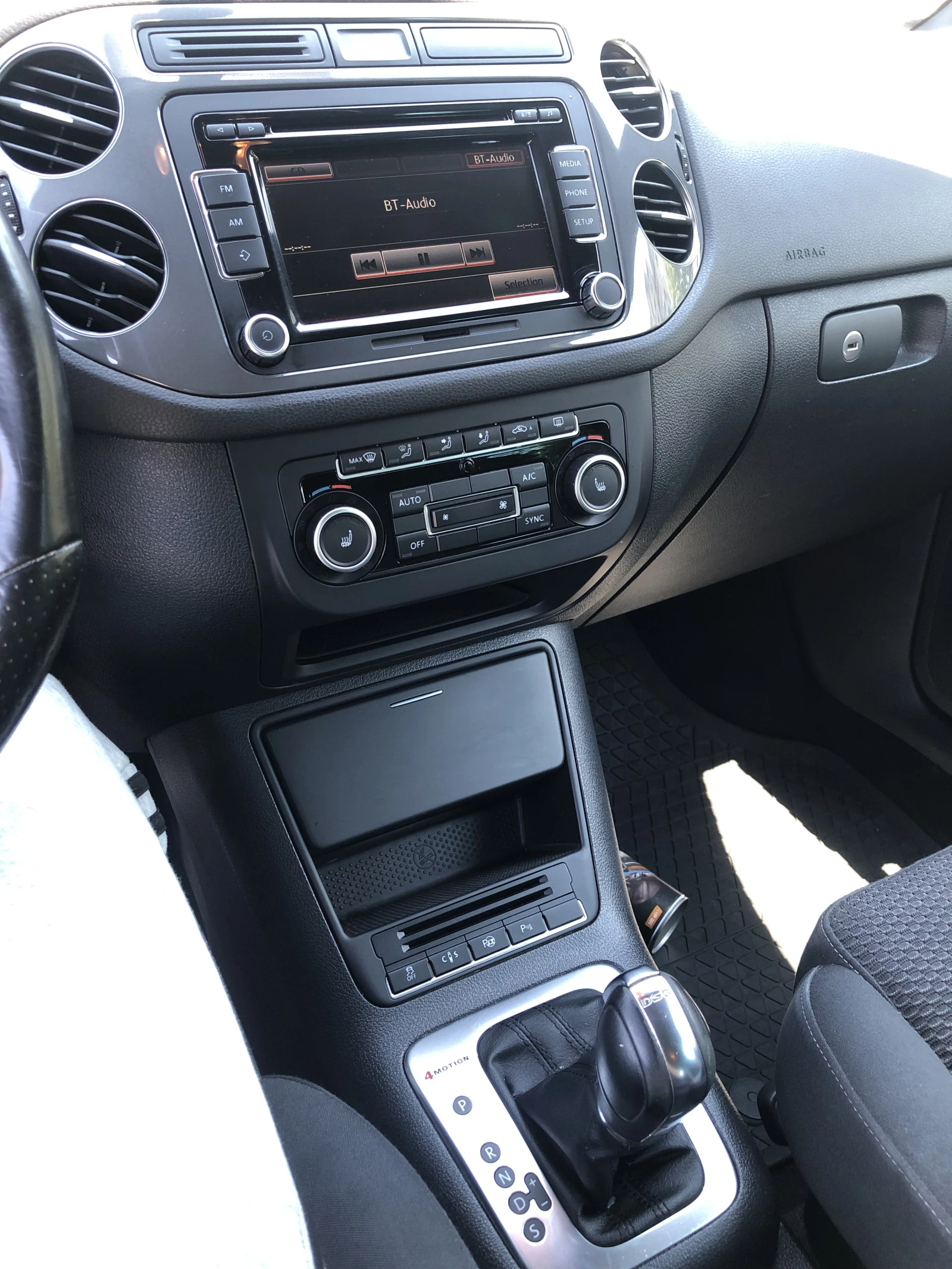 VW Tiguan, снимка 5 - Автомобили и джипове - 55275386