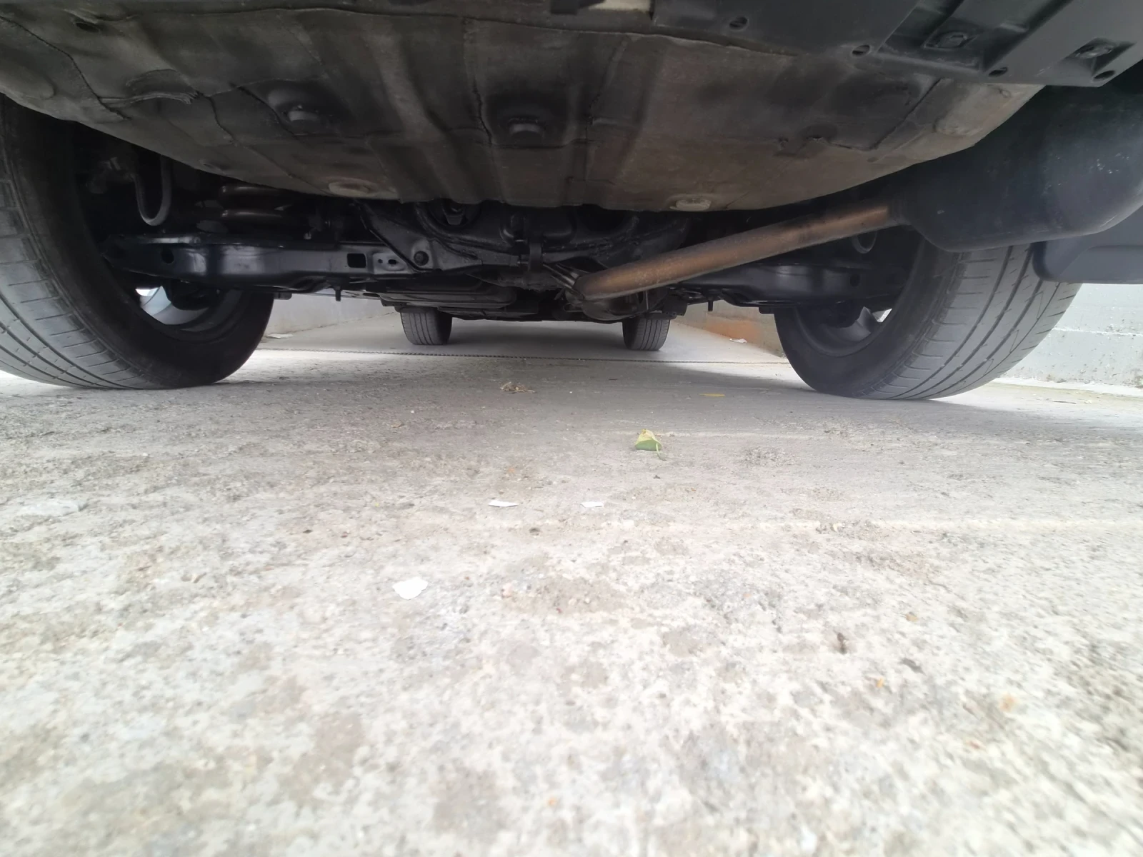 Toyota Rav4 2.0 i KEYLESS 4X4 151PS STYLE MAN 6 SPEED 8 ГУМИ , снимка 14 - Автомобили и джипове - 55420297