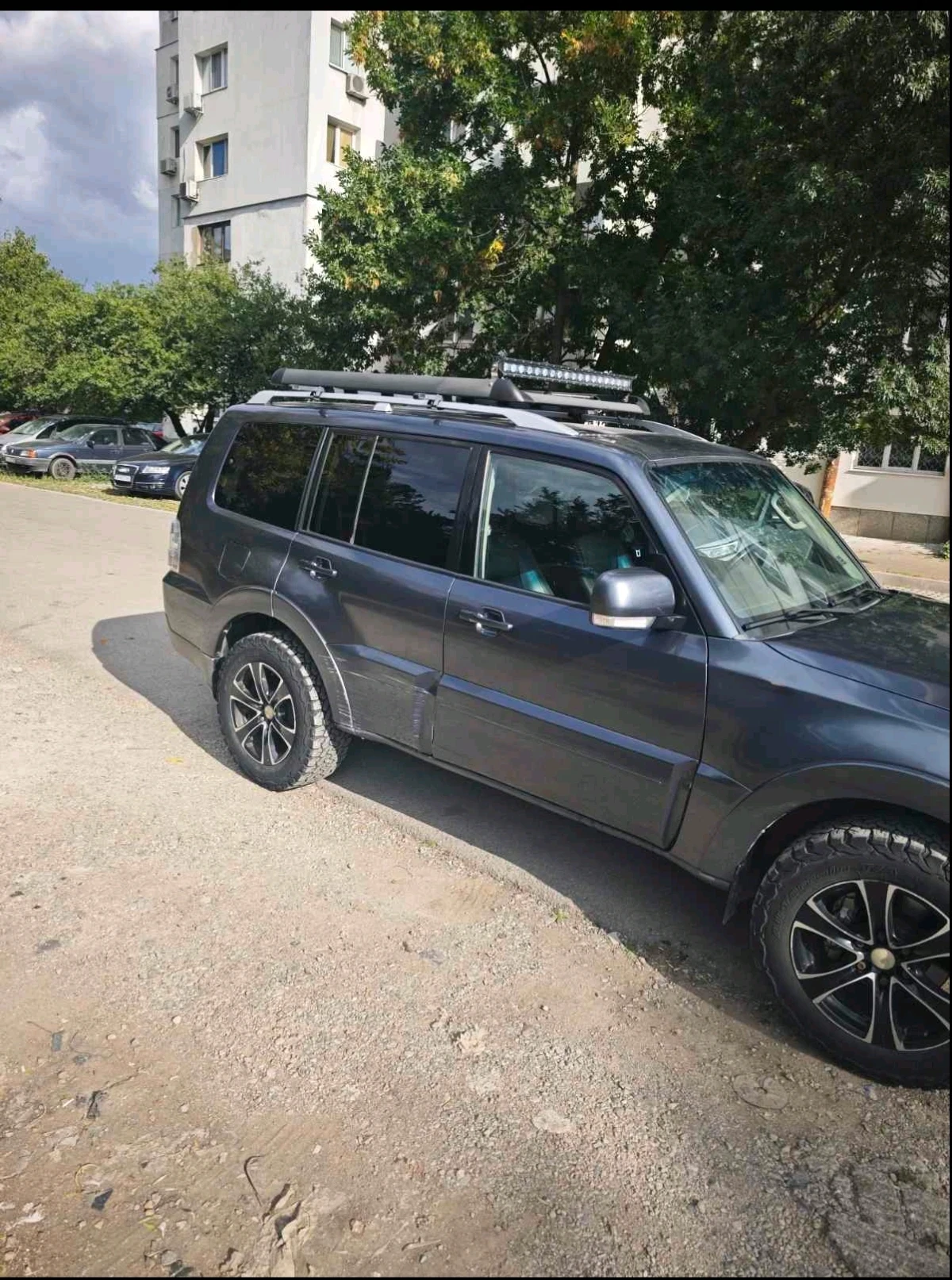 Mitsubishi Pajero 3.2 4x4, снимка 11 - Автомобили и джипове - 56342061