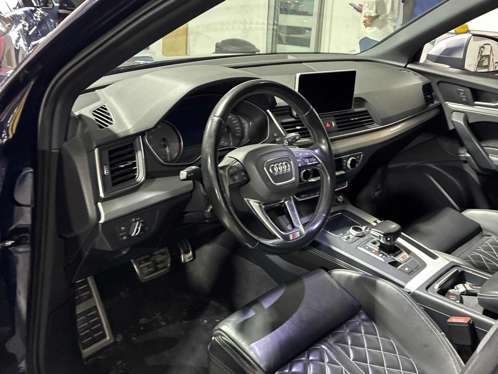 Audi SQ5, снимка 5 - Автомобили и джипове - 55701074