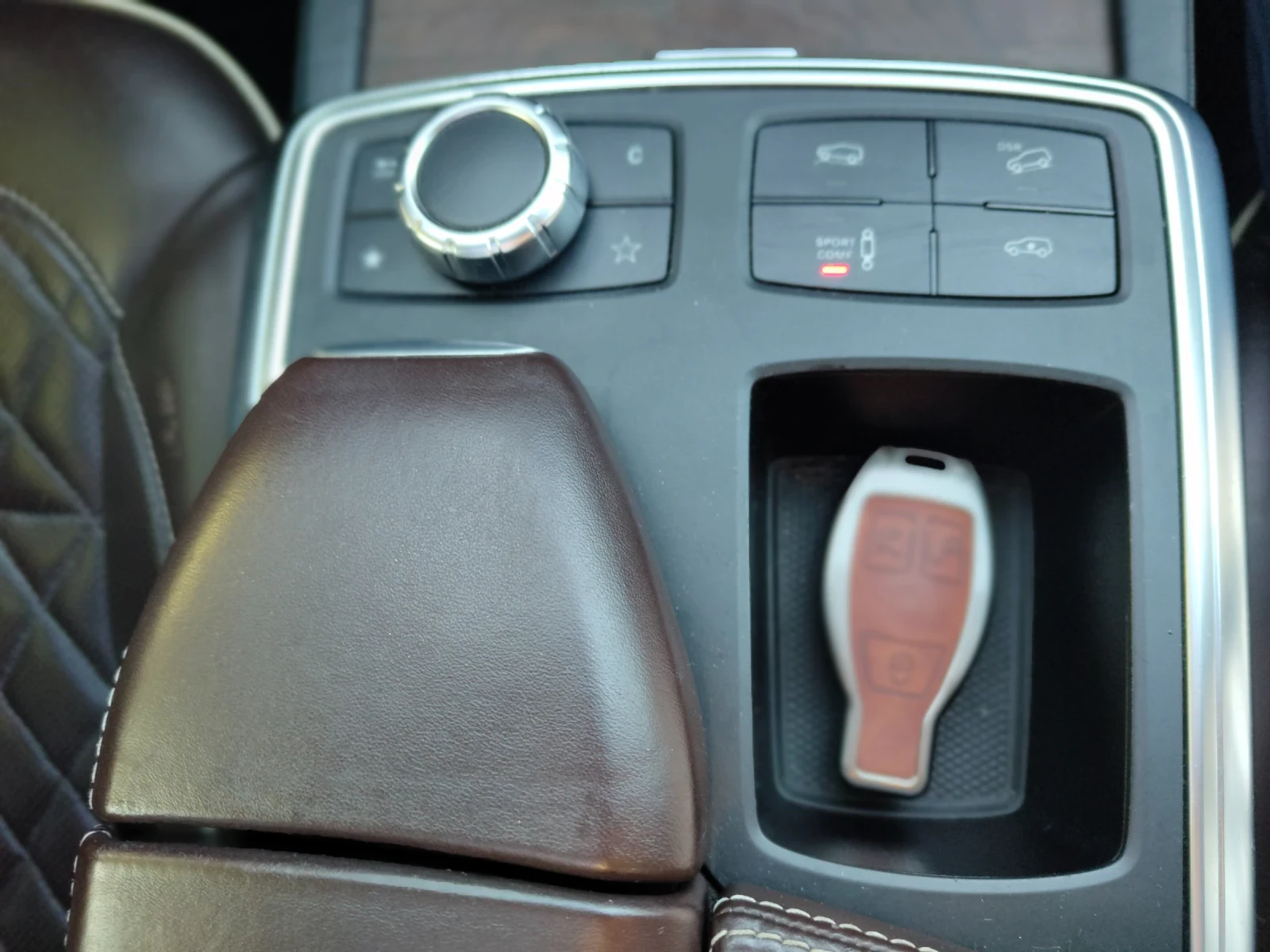 Mercedes-Benz GL 350 Designo , снимка 10 - Автомобили и джипове - 56347732