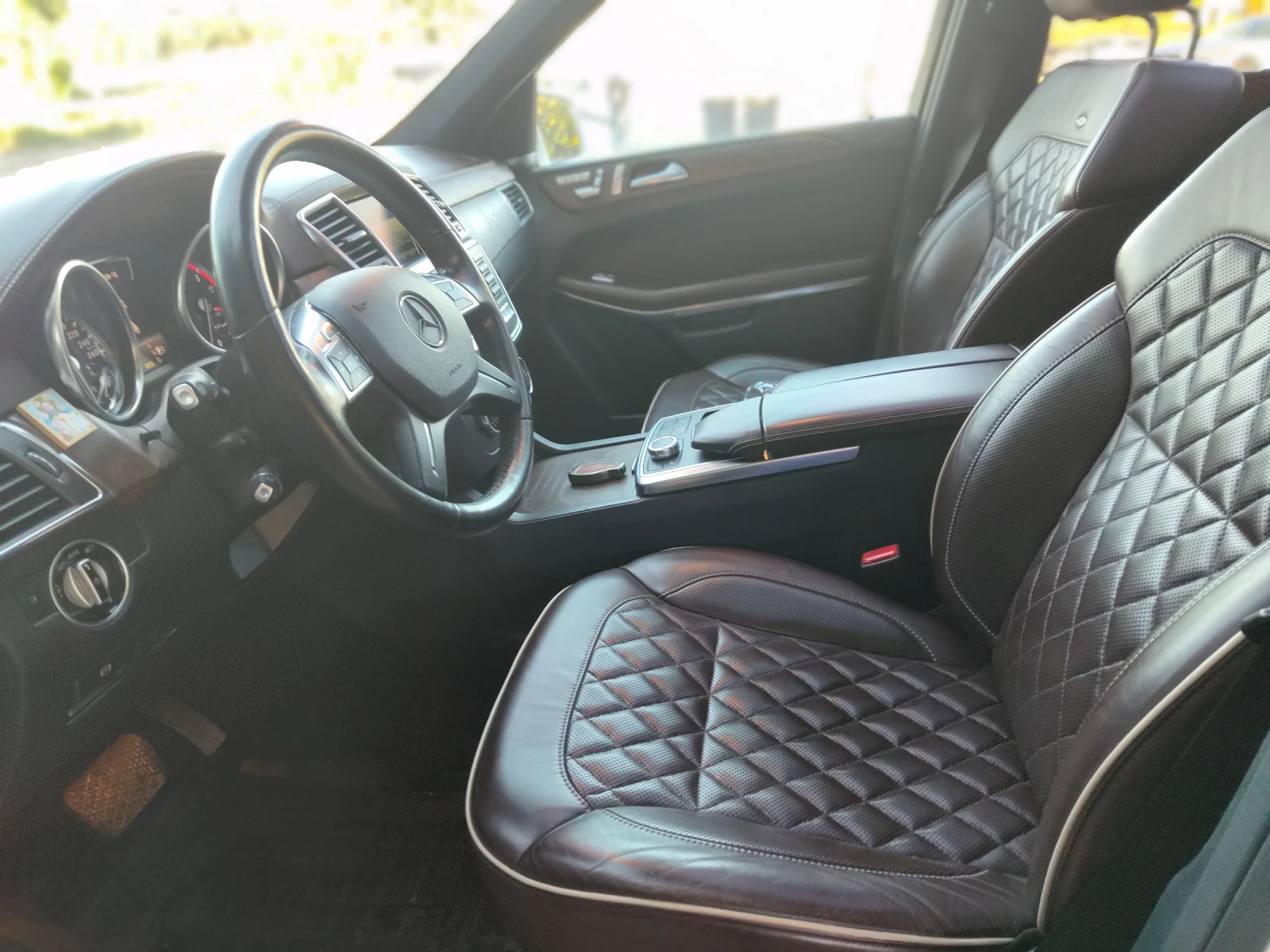 Mercedes-Benz GL 350 Designo , снимка 8 - Автомобили и джипове - 56347732