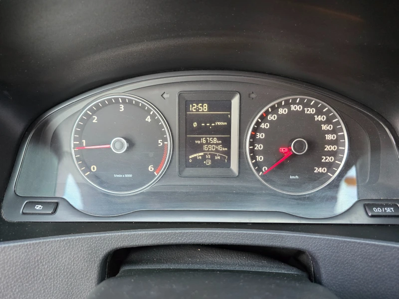 VW Transporter 2.0, снимка 10 - Бусове и автобуси - 52649632