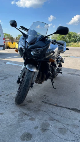     Yamaha FZ1