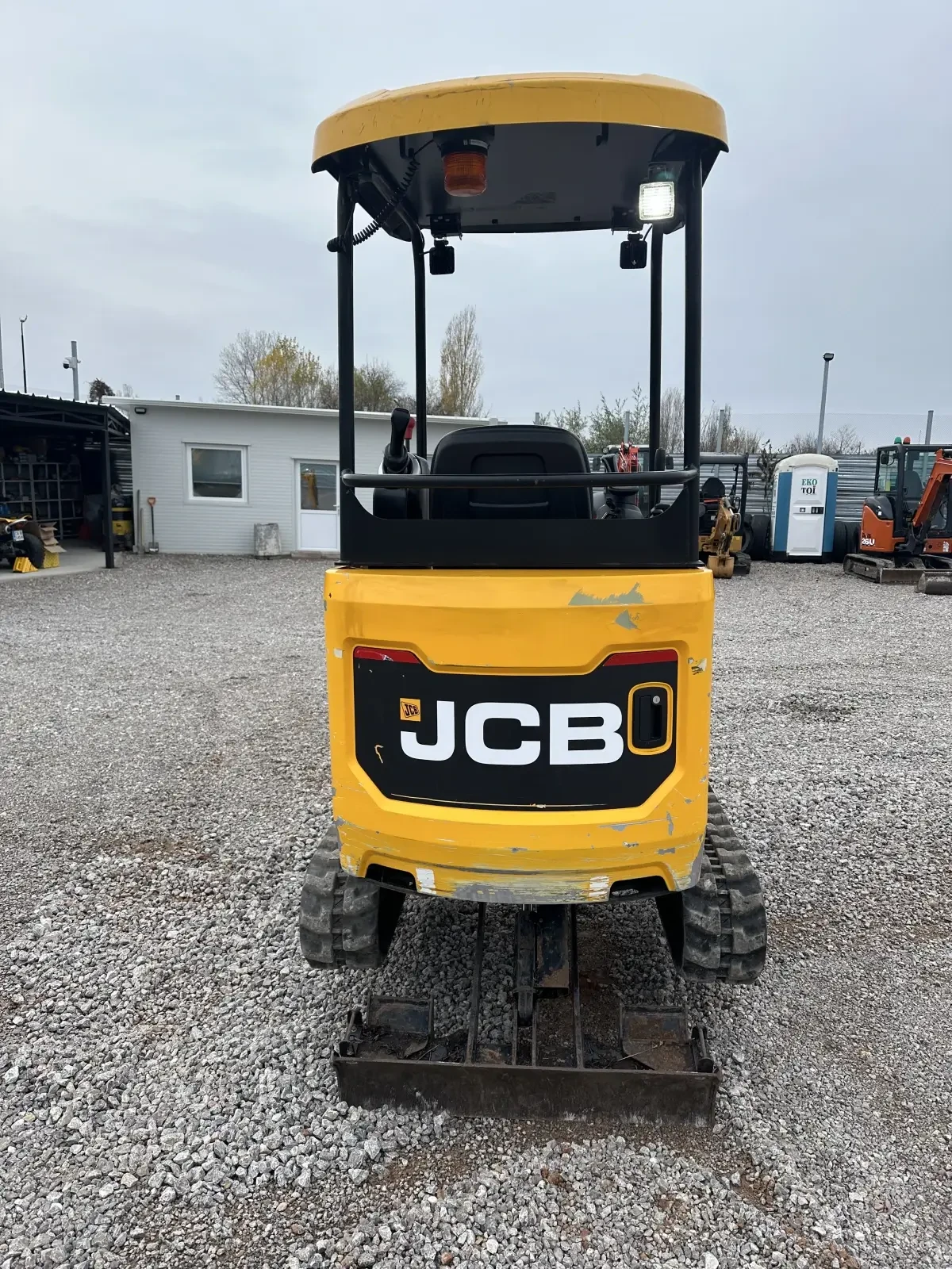 Багер JCB 16C-1 - изображение 2