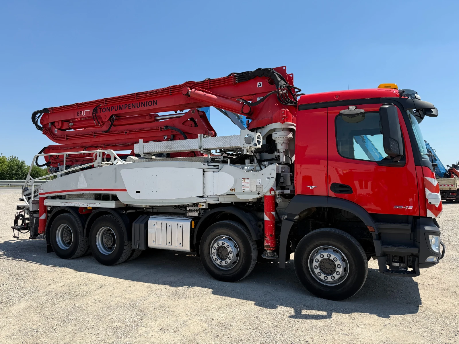����� ����� LIEBHERR 32Z5 MERCEDES AROCS 3543 | Mobile.bg � ����������� 15
