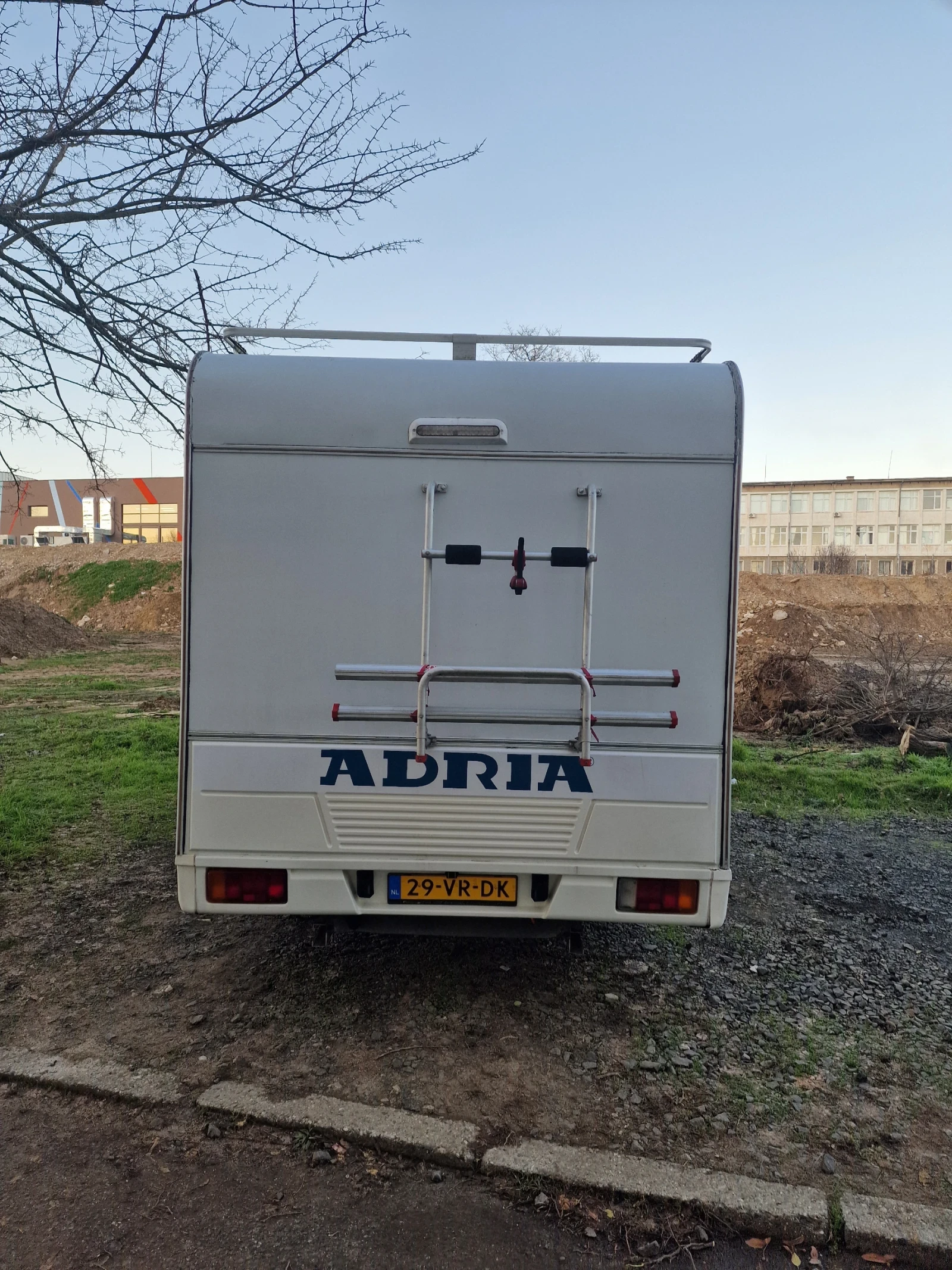 ������ Adria 2000 | Mobile.bg � ����������� 16