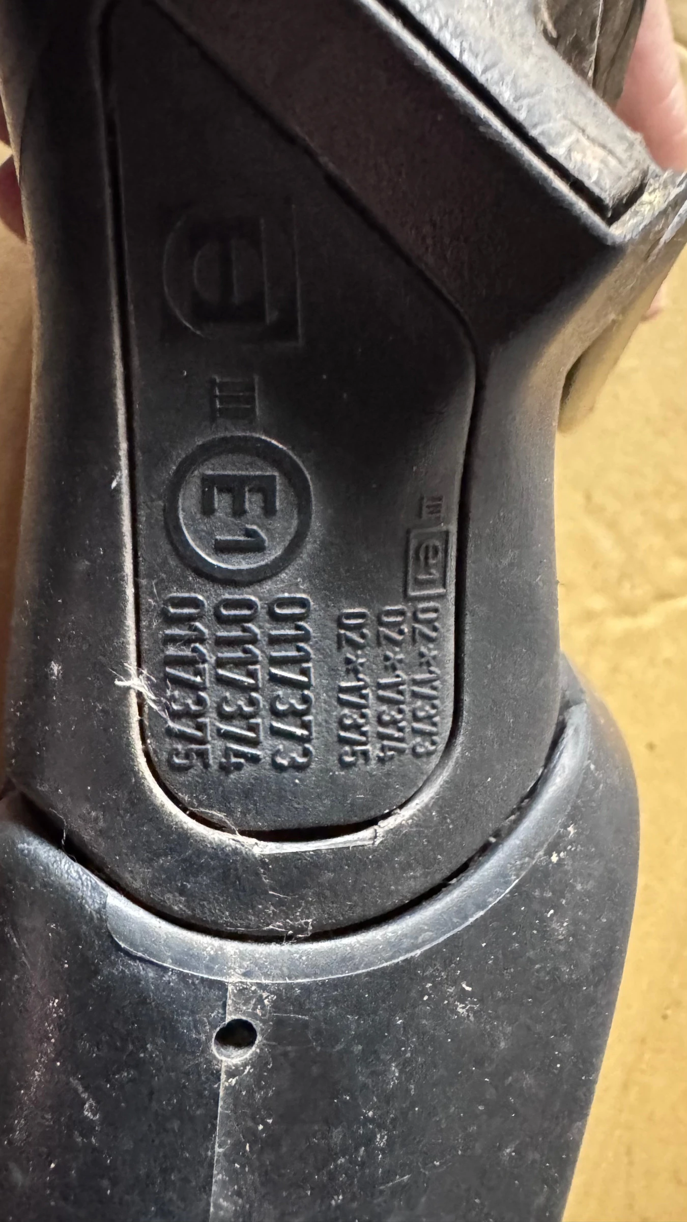   a Volvo S40 - E10117373 / E10217373 | Mobile.bg   2