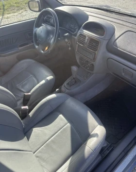 Renault Clio 1.6i* Автомат* ТОП* , снимка 7