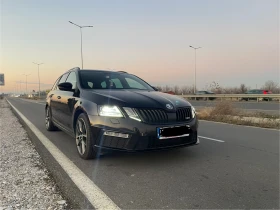     Skoda Octavia VRS* 4X4* DIGITAL* PANORAMA* KEYLESS