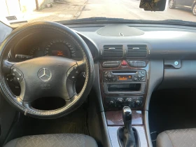 Mercedes-Benz C 200, снимка 11