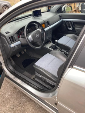 Opel Vectra 2.2 GTS 147 к.с., газ - 2500 € / 4889.57 лв. - 82801368 9