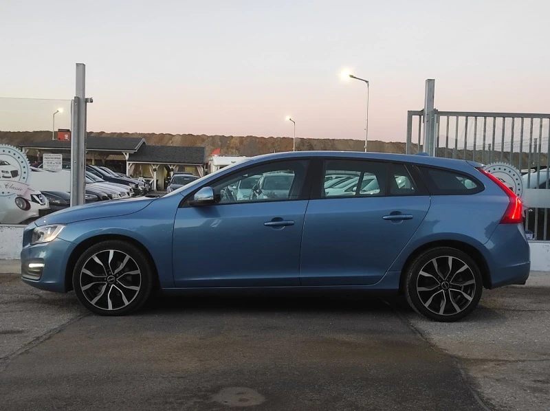 Volvo V60 КАТО ОТ МАГАЗИНА; УНИКАЛНА-FULL!!!, снимка 8 - Автомобили и джипове - 43566902