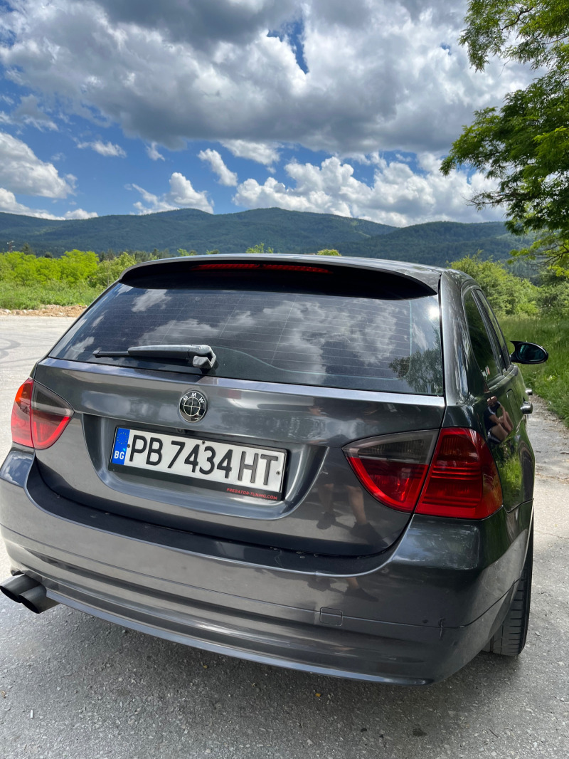 BMW 320 E91, снимка 10 - Автомобили и джипове - 46017470