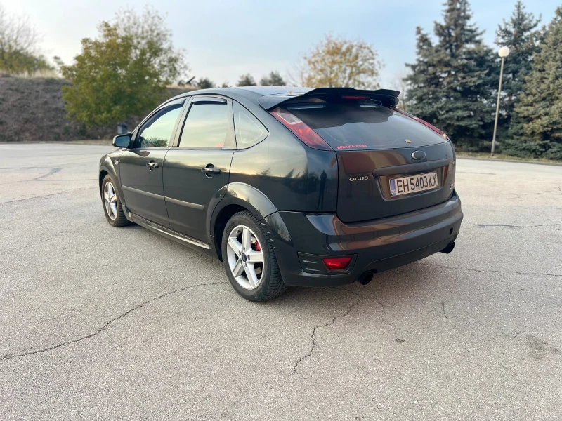 Ford Focus 1.6 TDCI, снимка 6 - Автомобили и джипове - 47737901