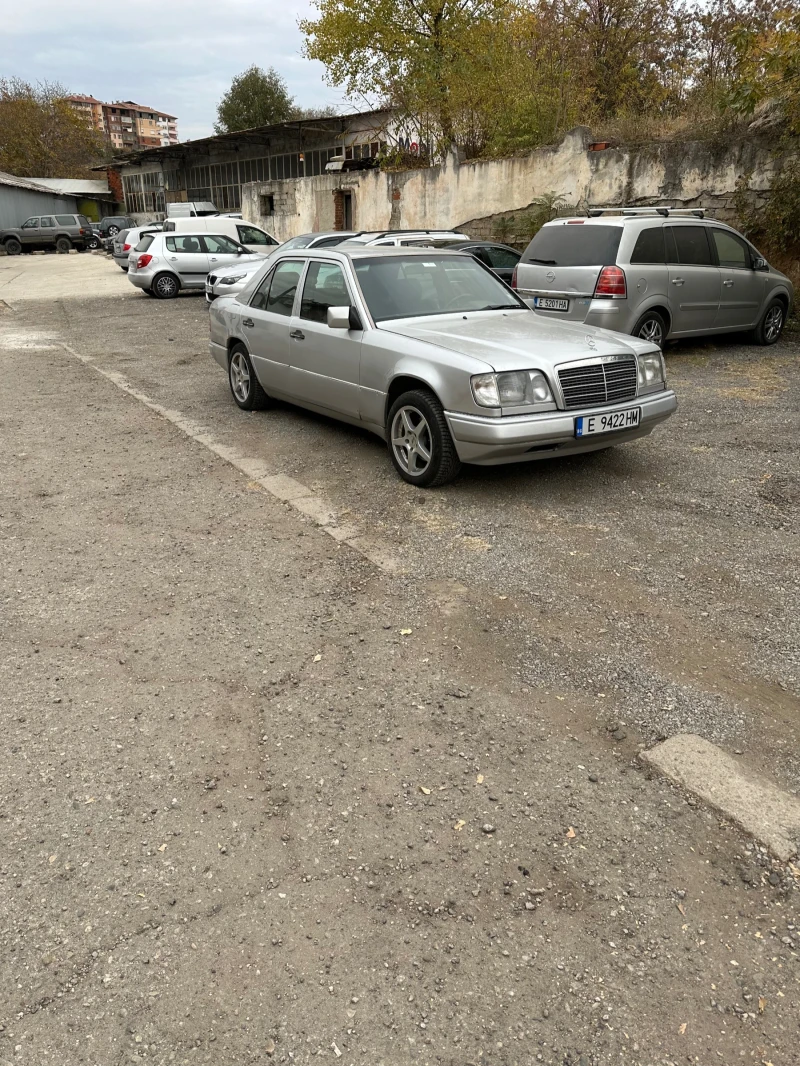 Mercedes-Benz 124, снимка 2 - Автомобили и джипове - 47945374