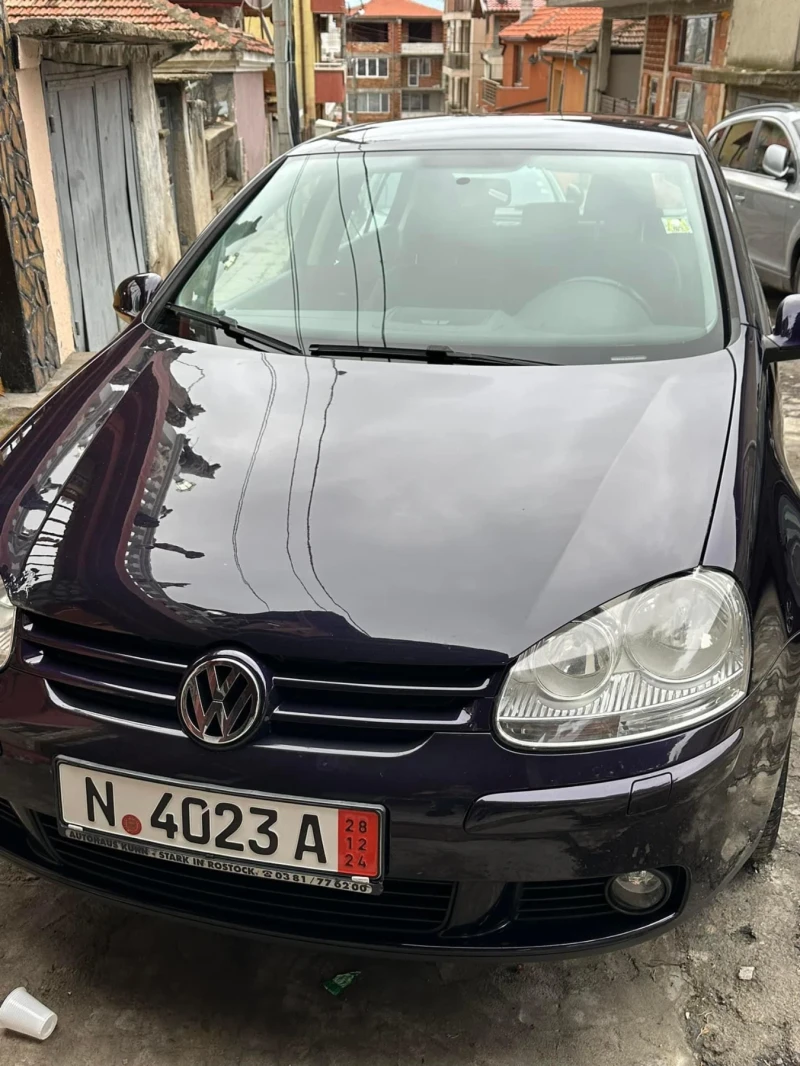 VW Golf, снимка 4 - Автомобили и джипове - 48200594