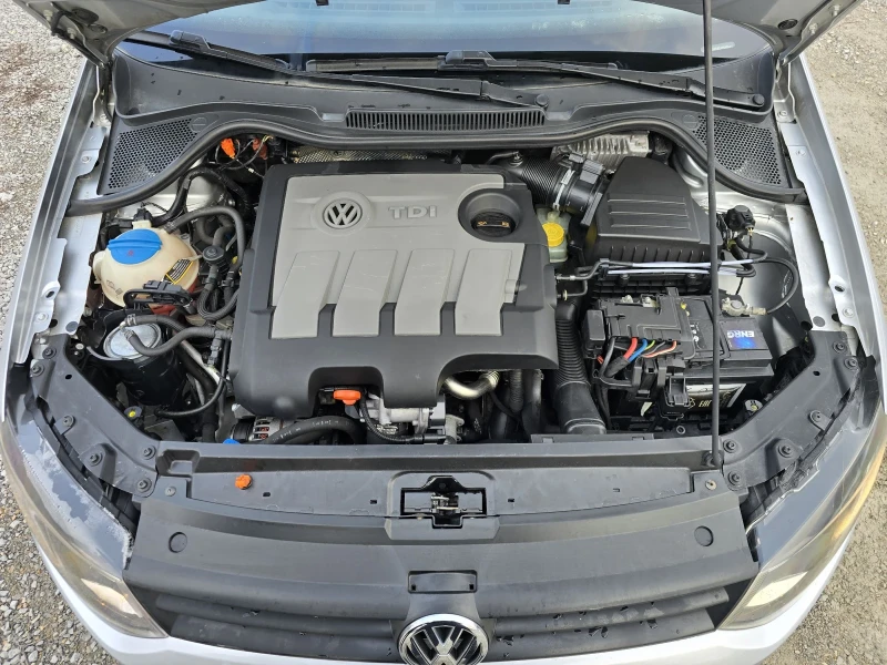 VW Polo 1.6 TDI 90 К.С. КЛИМА / ЕВРО 5, снимка 14 - Автомобили и джипове - 49309523